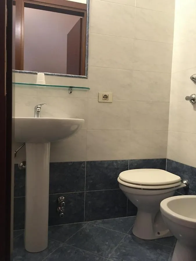 Hotel Capri Milan 0*,  Italy
